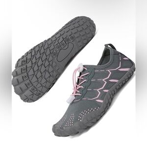 NWOT Grey/Pink Quick Drying Anti-Slip Rubber Sole Water Shoes Unisex, Sz 37